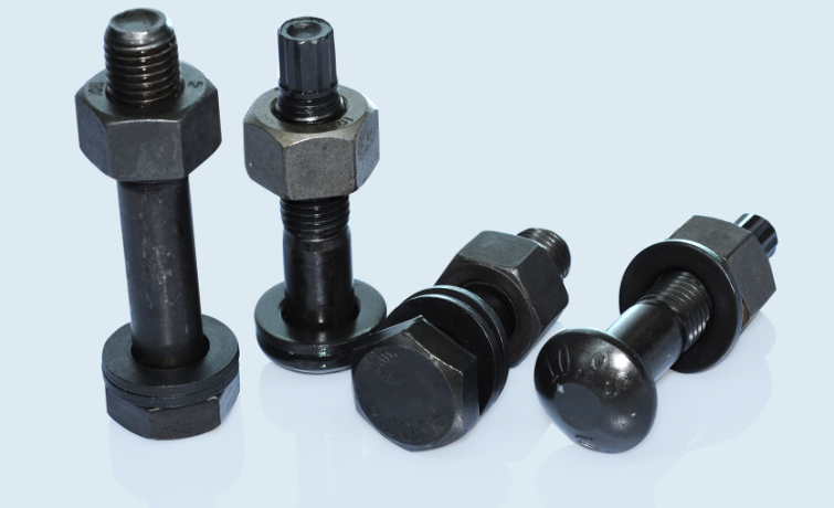 उच्च शक्ति वाले बोल्ट आमतौर पर काले क्यों होते हैं?